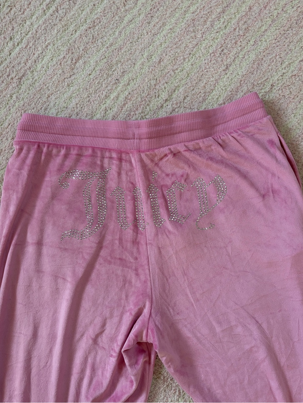 y2k Juicy Couture Pink Rhinestone 'Juicy' Sweatpants